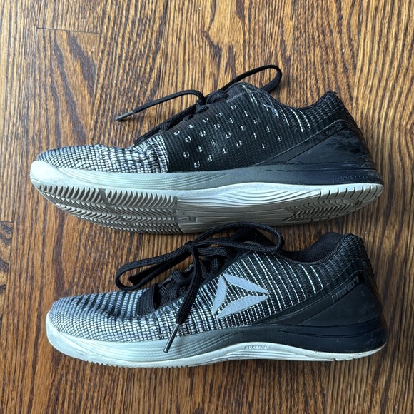 Reebok Women’s 8.5 CrossFit Workout Mesh Knit Gradient Shoes lightweight - Picture 5 of 8